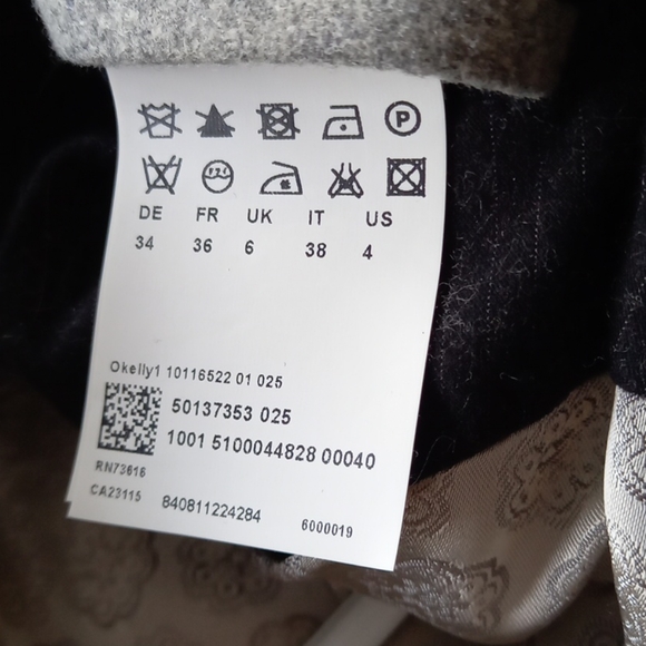 SOLD: Hugo Boss wool jacket - Picture 9 of 14